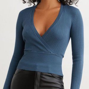 NWT Wrap Sweater Size Small Orion Blue